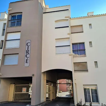 T2 6 Couchages, A Proximite, Terrasse Couverte - Cap D'agde - Fr-1-249-387 Agde